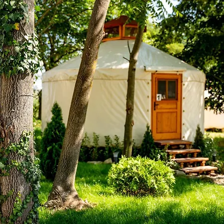 юртов лагер наедно Campingplads