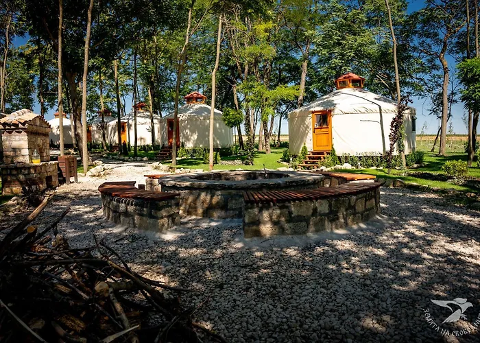 אתר קמפינג юртов лагер наедно *